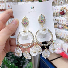 Load image into Gallery viewer, MENGJIQIAO New Korean Shiny Heart Crystal Drop Earrings For Women Fashion Shell Rhinestone Boucle D&#39;oreille Party Jeweley Gift
