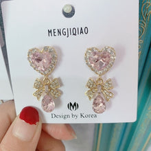 Load image into Gallery viewer, MENGJIQIAO New Korean Shiny Heart Crystal Drop Earrings For Women Fashion Shell Rhinestone Boucle D&#39;oreille Party Jeweley Gift
