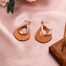 Load image into Gallery viewer, X&amp;P New Fashion Round Dangle Drop Korean Earrings For Women Geometric Round Heart Gold Earring Wedding 2020 kolczyki Jewelry
